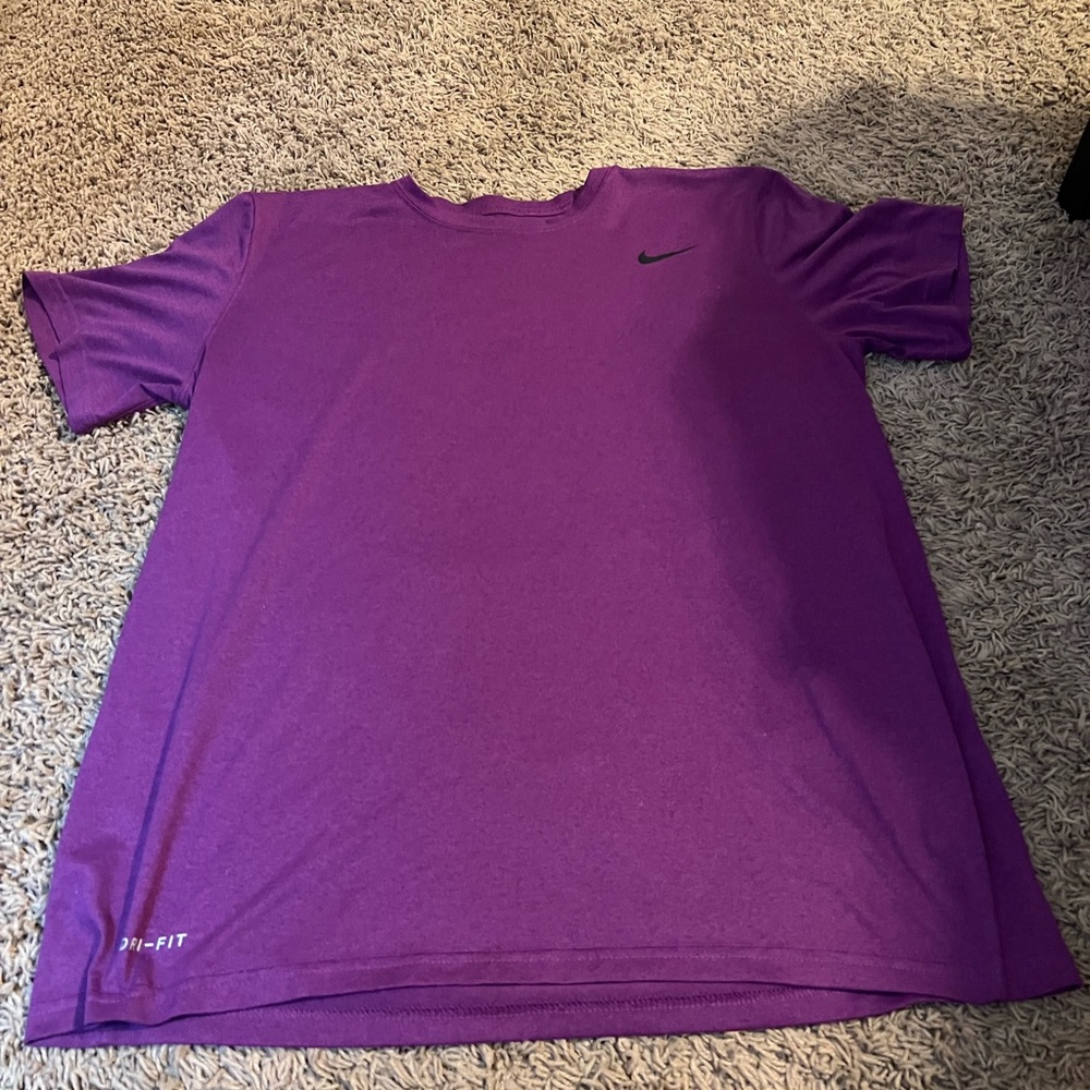 Nike shirt size large